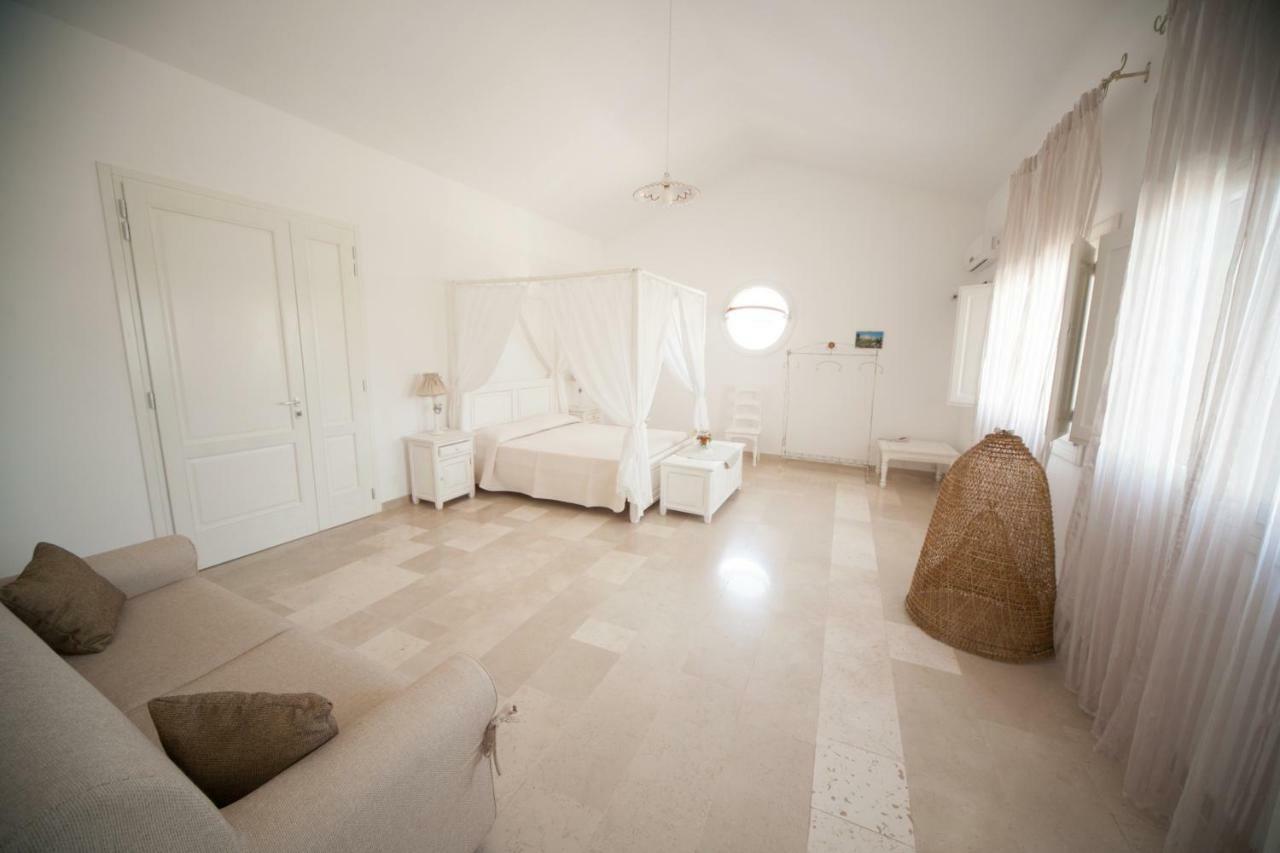 Antica Masseria Ficazzana - Tenuta Marina Di Pescoluse Eksteriør bilde